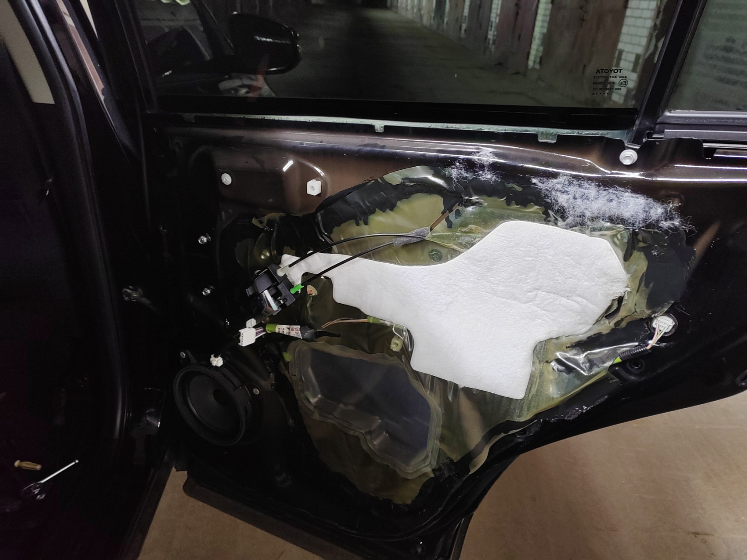 Установка ремкомплекта ограничителей на 4 двери Toyota RAV4