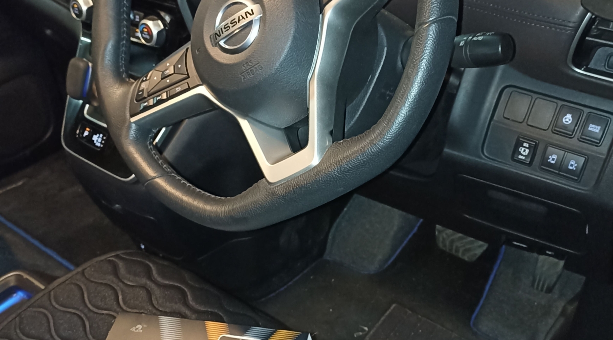 Установка автосигнализации с автозапуском на Nissan Serena 2016 
